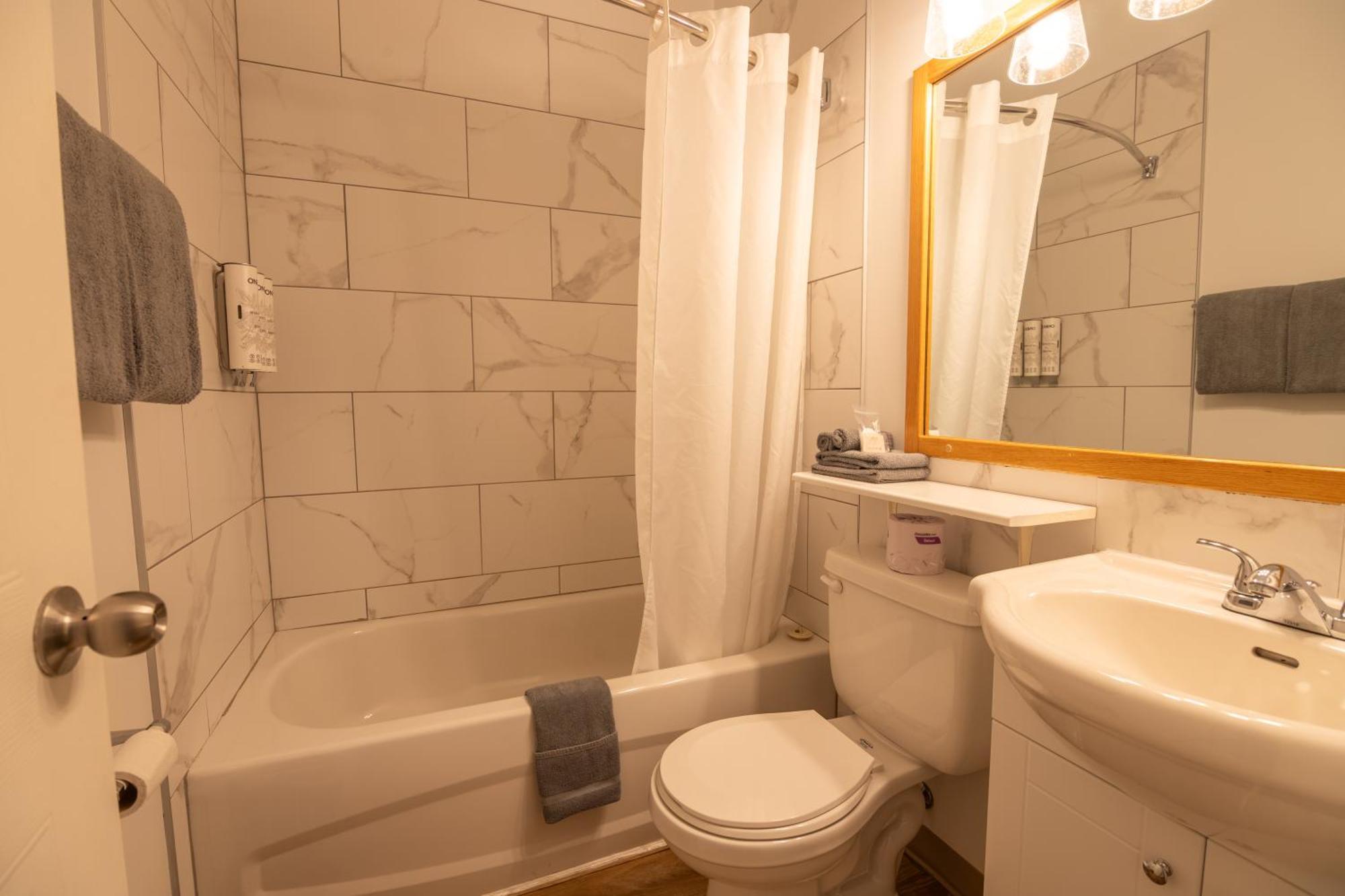 Hotel Les Mouettes Sept-Iles Ngoại thất bức ảnh